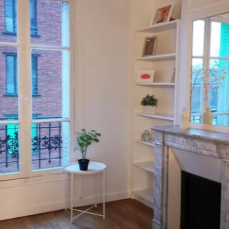 Authentic Parisien -paris Historique/metro Apartment *
